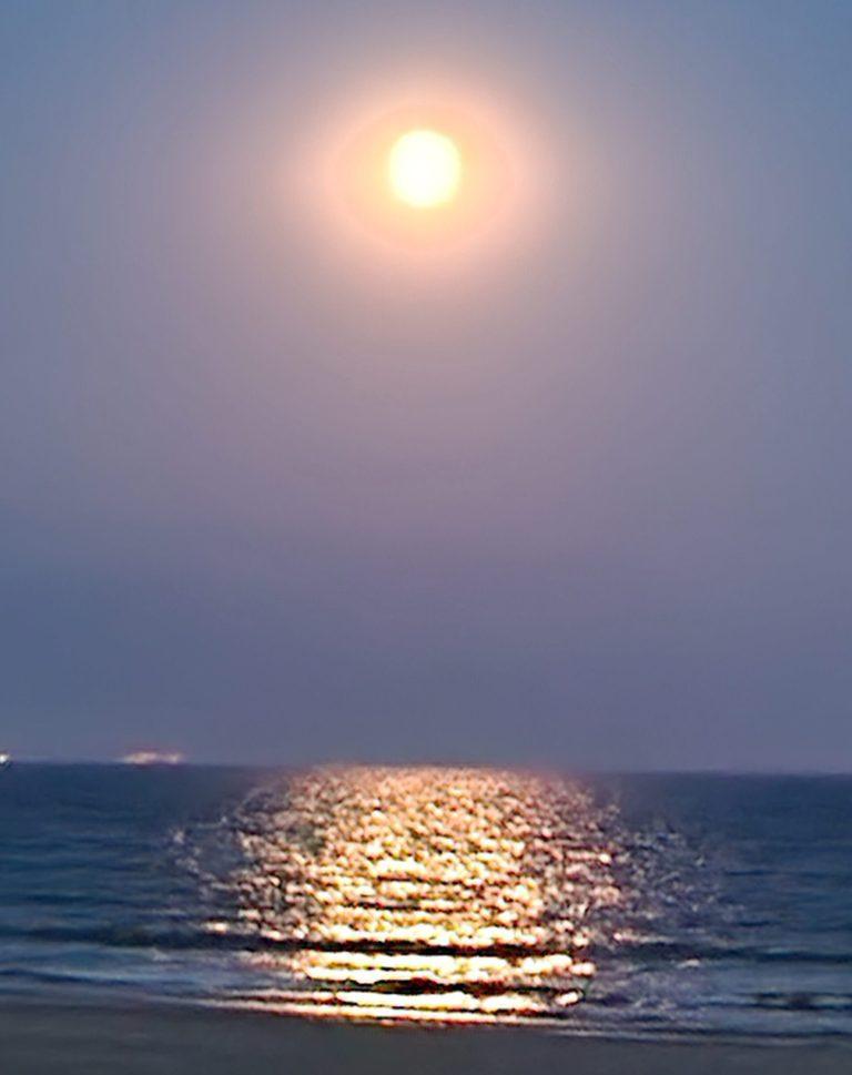Full moon over Camber (July 2024)